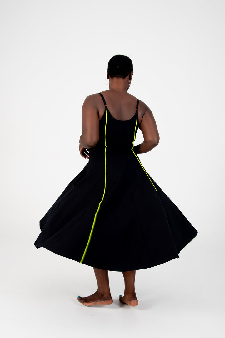 Asri Dress Binding Midi in Black/Lime