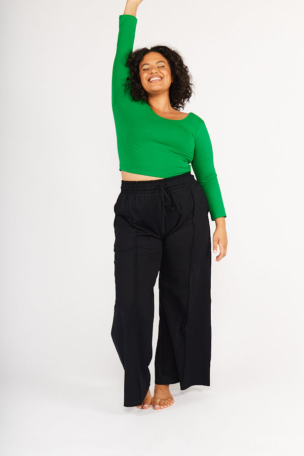 Classic Long Sleeve Reversible Crop Tee  in Grass Green