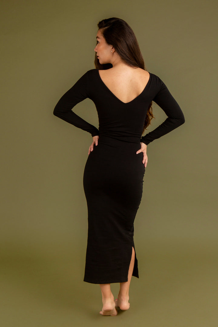 Reversible V-neck Midi Dress in Black