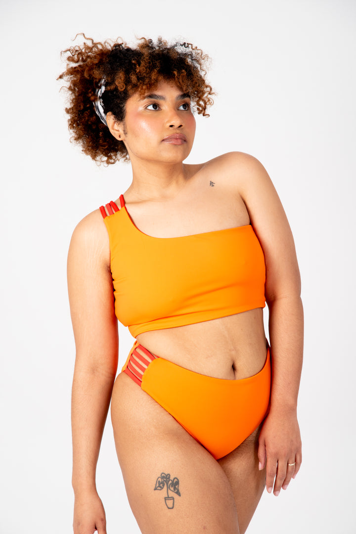 Cheeky Reversible High Waist Petite In All The Fire