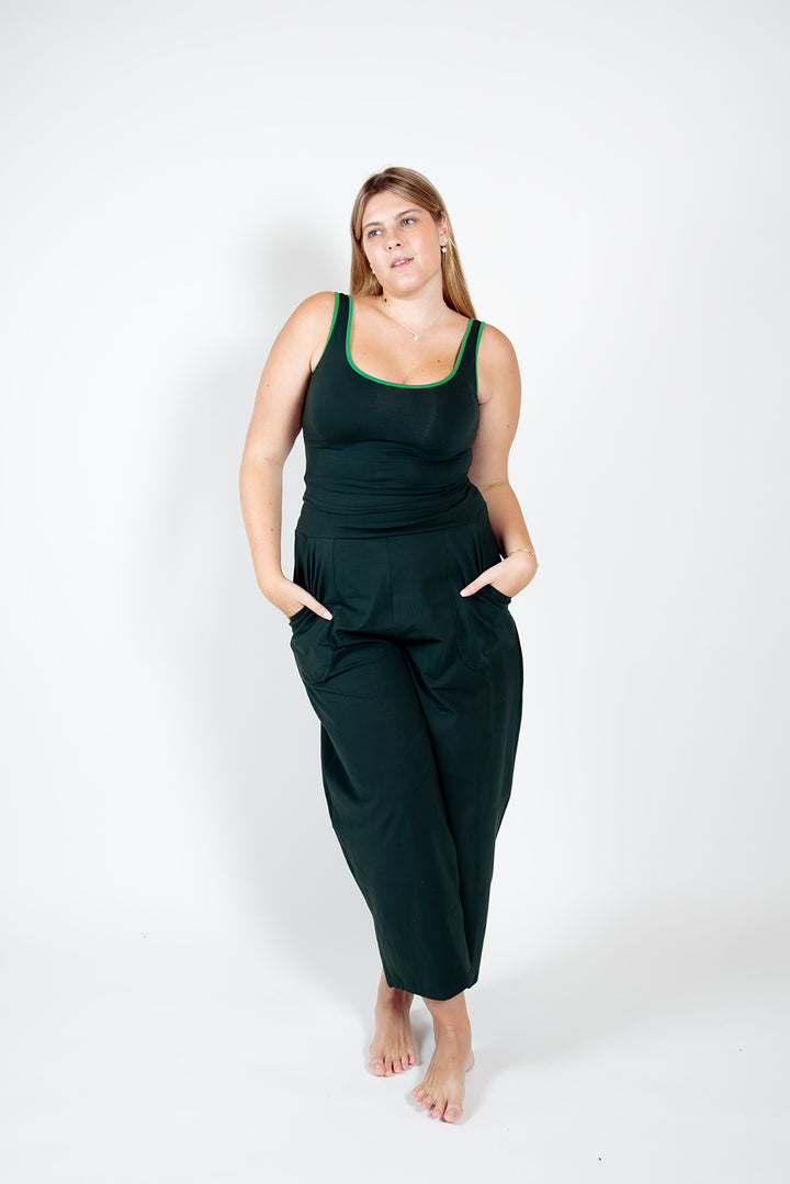 Puff Pants Regular in Forest Green