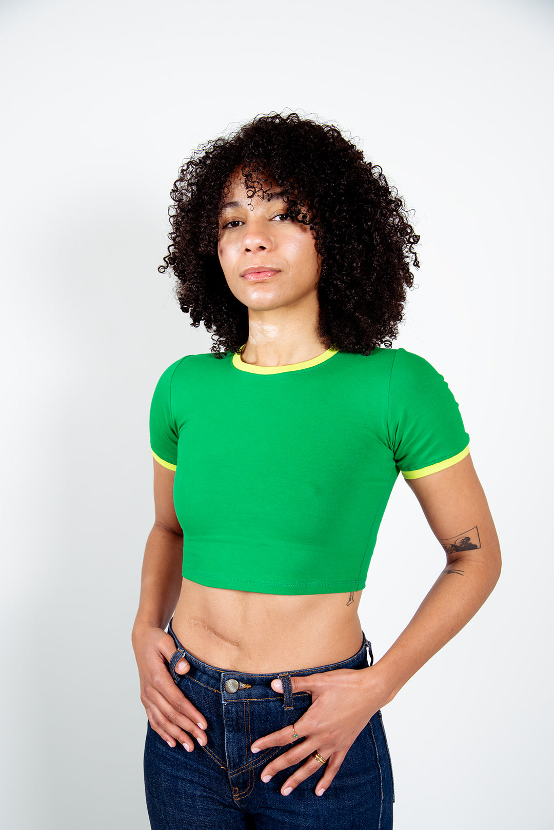 Crew neck Crop T-shirt in Grass Green/Lime Green edging