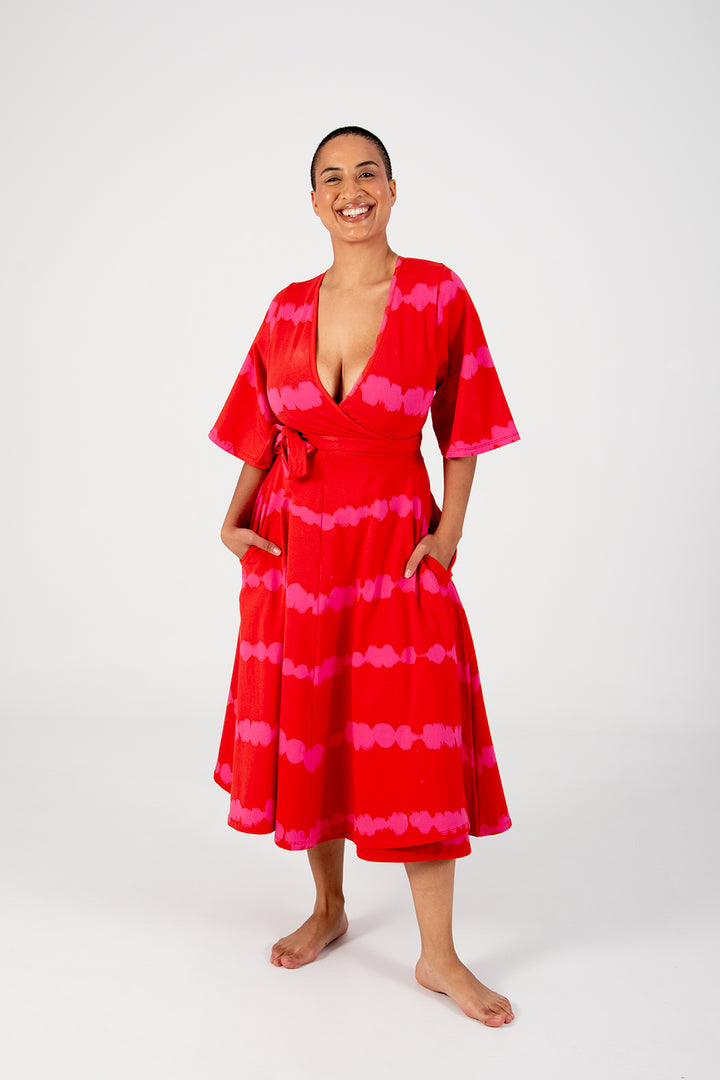 Wide Sleeved Wrap Midi Dress In Blot Red