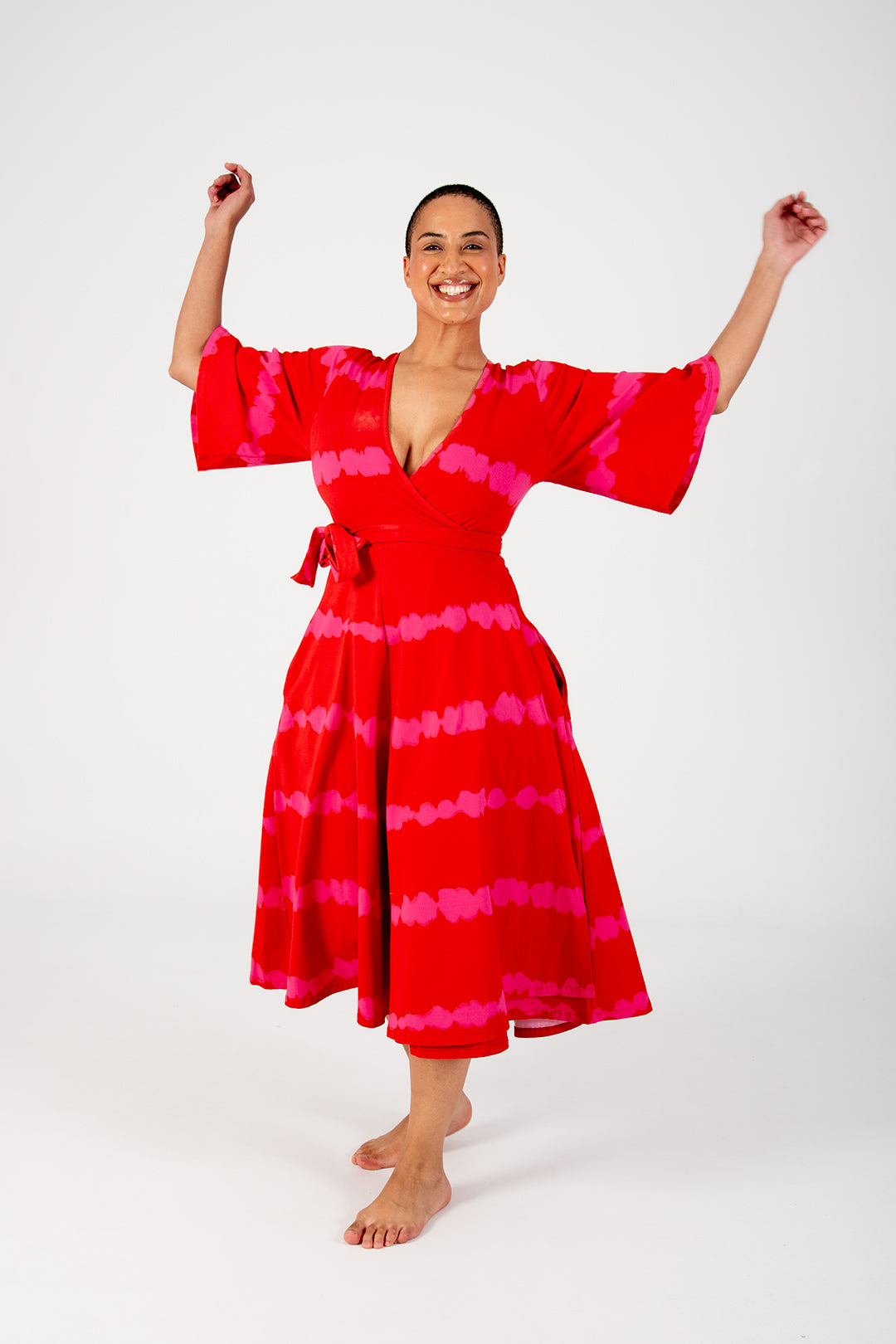 Wide Sleeved Wrap Midi Dress In Blot Red